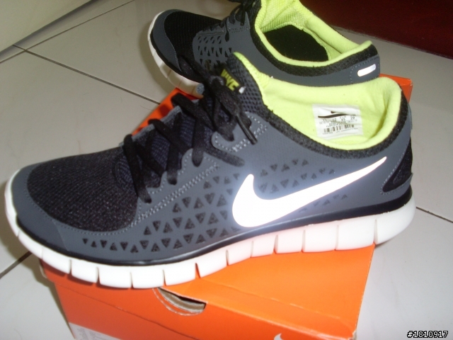 有關NIKE FREE RUN+ 的真假?