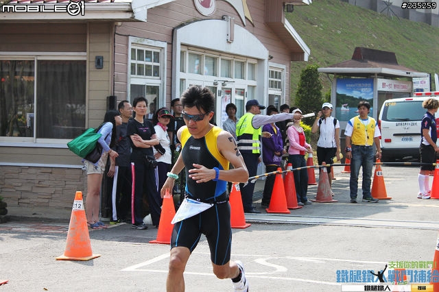 2011苗栗國際鐵人三項賽第一天半程賽及鐵三角終點照片
