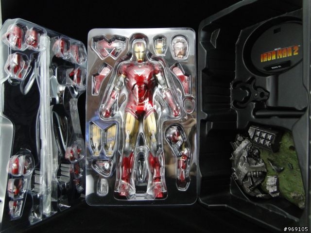 [開箱] HOT TOYS 鋼鐵人2 MARK VI