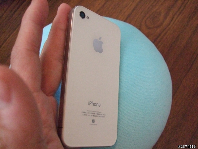 白色IPhone4 入手