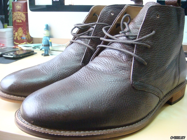 【開箱】ASOS Leather Chukka Boots 隨便開～～