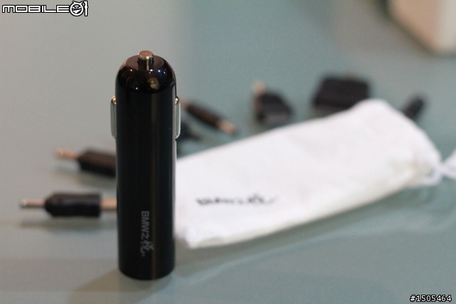 [開箱] 原廠手機車充不專業開箱