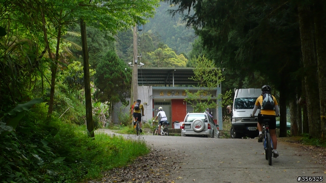 [遊記] 跳動和速度的迷戀, 羅山林道北線單車行