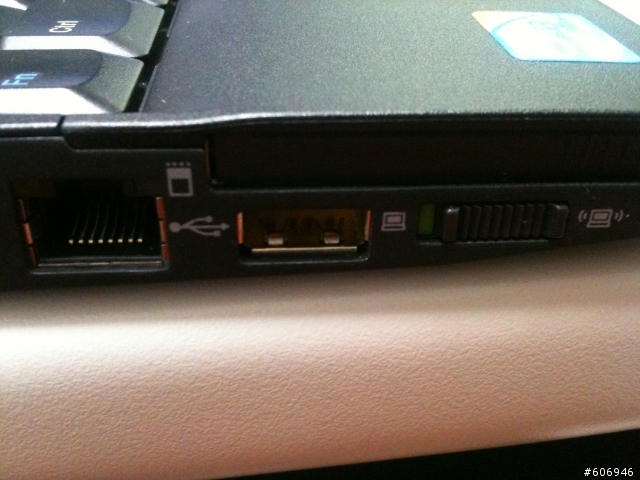 小心你的Iphone USB 線