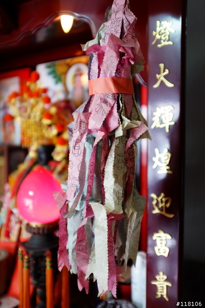 X100的紅色疑惑.....附圖請教