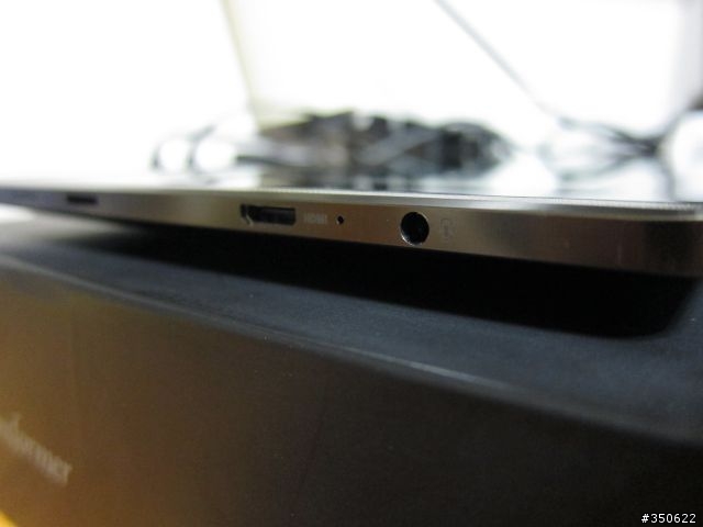 [開箱] (4/20新增防震包開箱) ASUS EeePad Transformer TF101 16GB！