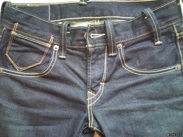 最近買的三條Levi's(511, 568, 30399)簡單開箱+實穿照
