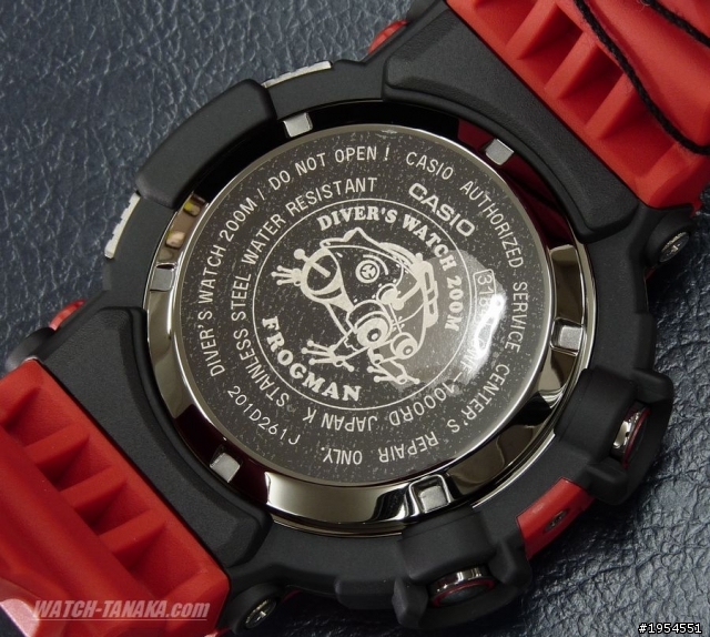 不是蛙迷不要進~何潤東的這紅蛙FROGMAN 真的好正唷~g shock分享寫真GWF 1000RD