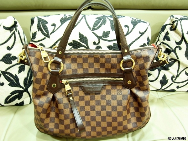 LV新款包包~我的第一個 Louis Vuitton - EVPRA MM手提袋