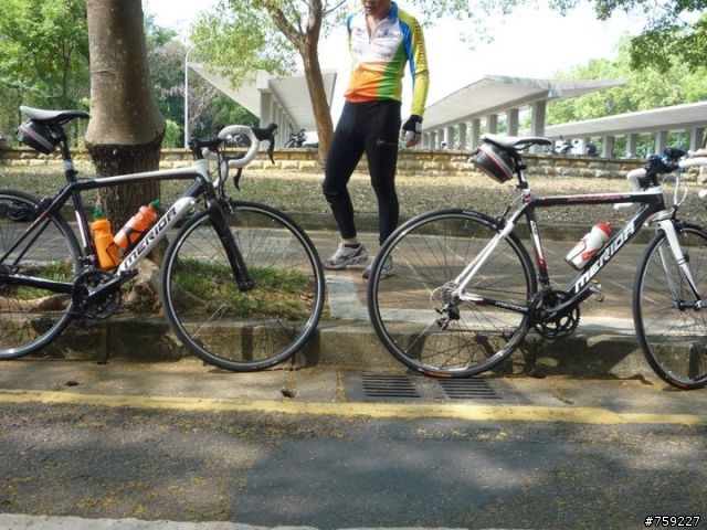 1026更新~[開箱]我的第一部公路車Merida Scultura 105