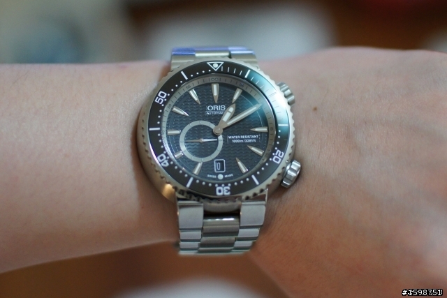 請問我這支ORIS Divers 小秒針 是真假?