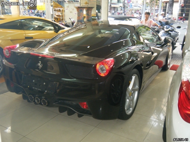 20110417 胡志明市 法拉利 藍寶堅尼