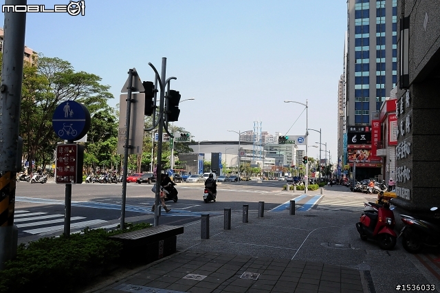 來自高雄的報導：納智捷插旗博愛路精華地段