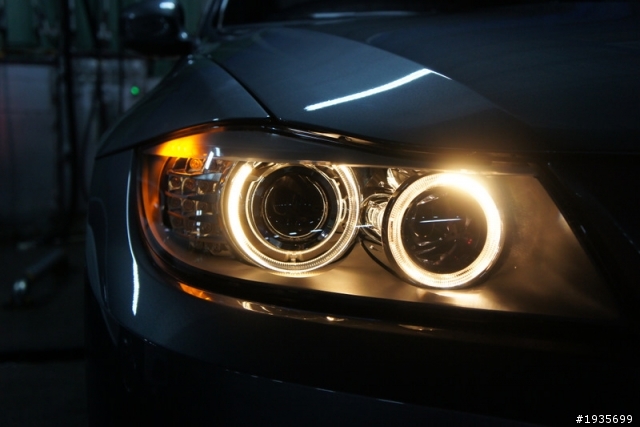 BMW E90 320i 簡單的開箱!!!!!
