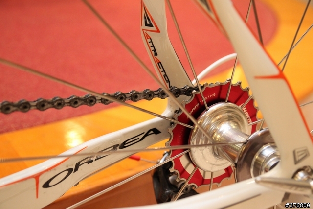 [沒有箱的開箱文] 2011 Orbea Orca from HK