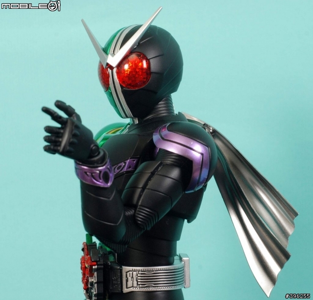 :【作品分享】細數你的罪惡!MG 1/8 假面W CUCLONE JOKER 非專業製作請多包涵