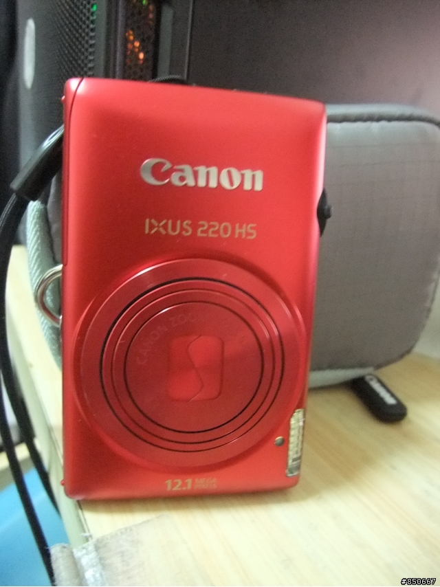 canon IXUS 220 HS 紅色入手~超好看!!