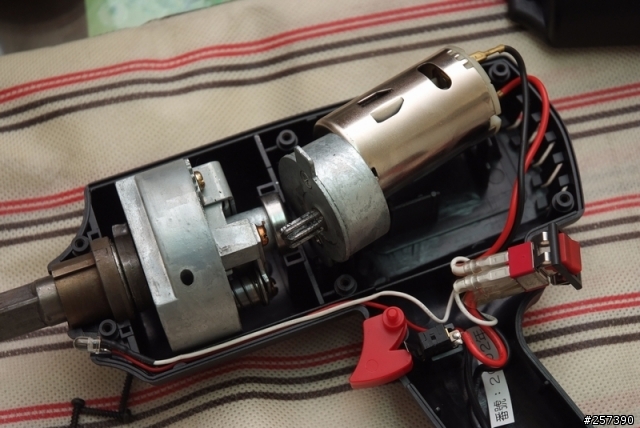<DIY分享>XPERT電動板手馬達更換