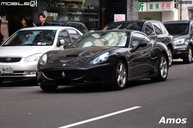 路上晃晃+Sunday