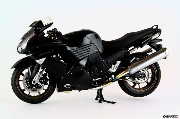 王者再臨 Kawasaki ZZR1400