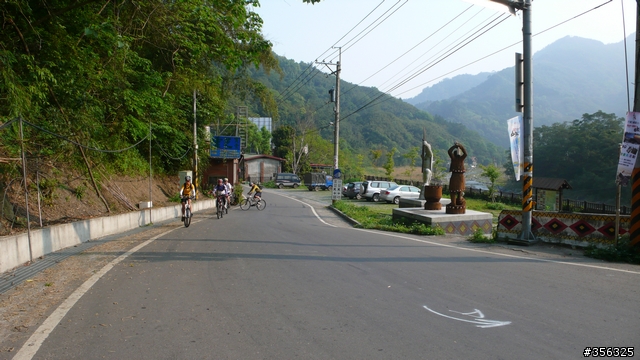[遊記] 跳動和速度的迷戀, 羅山林道北線單車行