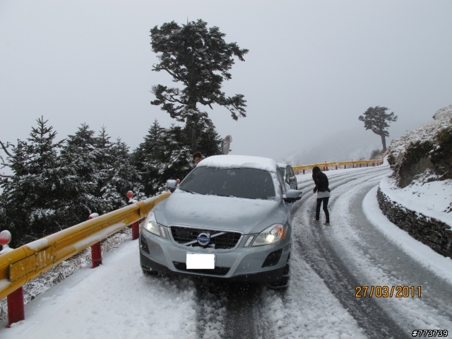 小銀出遊季Vol.1首次長途旅行遇見好朋友雪中行駛愛上小昆蟲篇