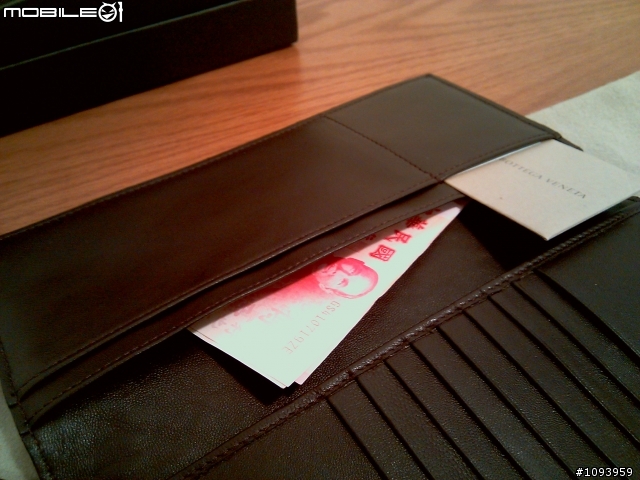 [開箱] 來自義大利的手工編織品B V Travel Wallet