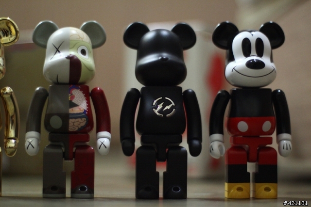 我的小收藏 Be@rbrick  200% 超合金