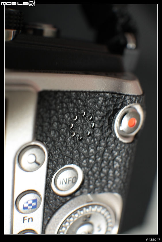 E-PL2 復古質感 經典 貼皮!! Leica fu!!