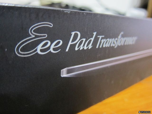 [開箱] (4/20新增防震包開箱) ASUS EeePad Transformer TF101 16GB！