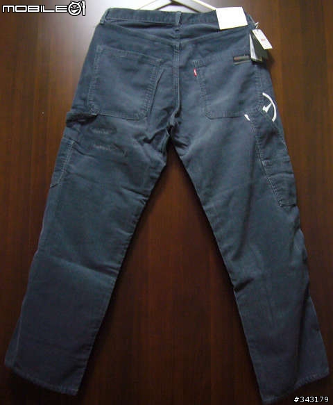 褲子要掛著拍 - 一樓和五樓的分享