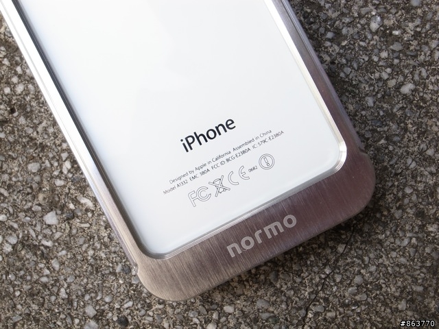[分享] Normo Frame Case for iPhone4 最經典的鋁製鎧甲