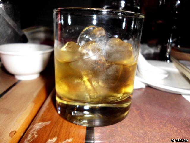 下班後喝杯小酒去-高雄福華天河吧