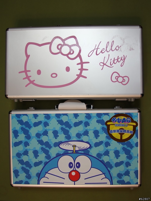  機械貓VS無嘴貓