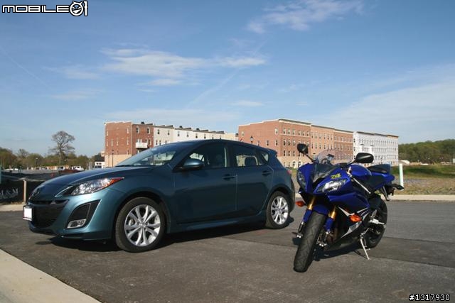 2011 Mazda3 2.5 - 美規槍藍色 - 過了四個月才開箱