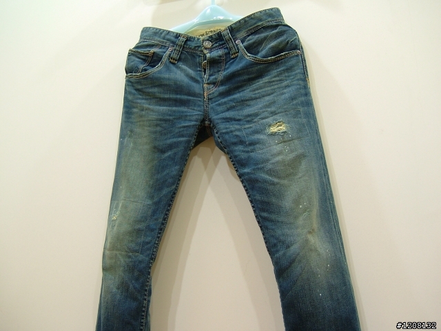 [分享] Levis 不羈酷系列 511懷舊刷色破壞丹寧褲