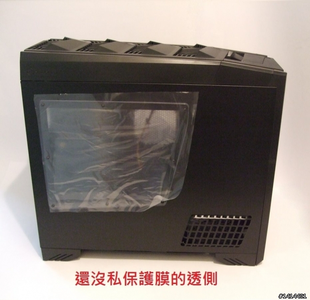 [開箱] 烏鴉RV03，I7的新家