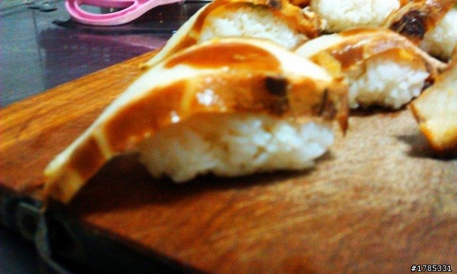 [景點]食尚玩家台中一點利市場超級好吃銷魂鯊魚煙