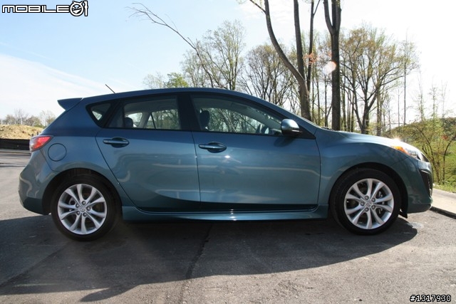 2011 Mazda3 2.5 - 美規槍藍色 - 過了四個月才開箱