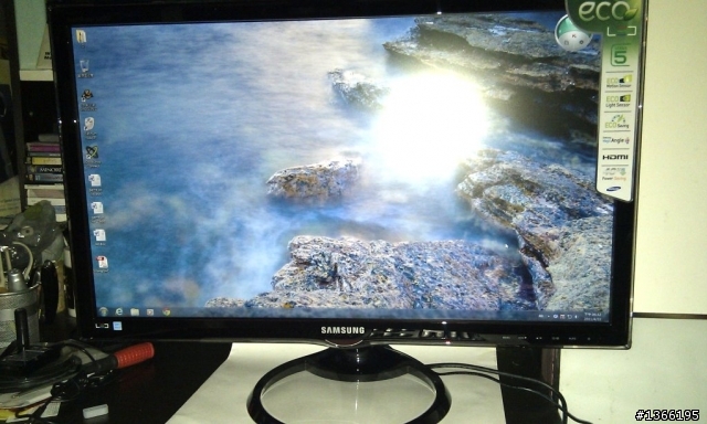 2011年4月最新27"Samsung LED Monitor - S27A550H 開箱圖+個人心得