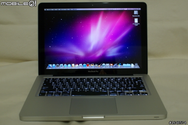 [不專業之代友開箱]MacBook Pro 13" 入門款