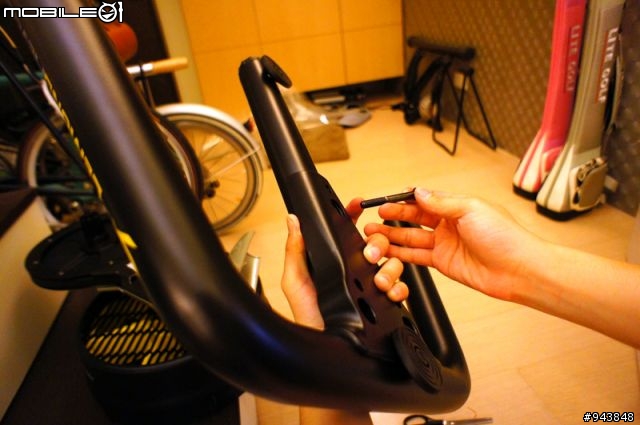 [應該是首開] LeMond Revolution風阻式訓練台，每日30分鐘的看電視良伴。