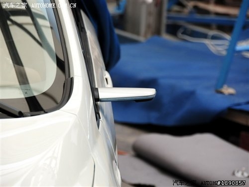 [創：光速戰記]之弓箭射出的奔放感 LUXGEN 純電動車Neora