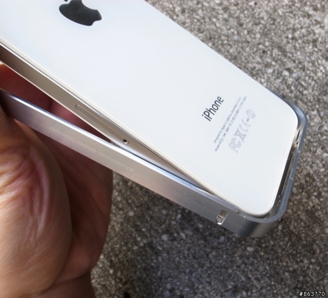[分享] Normo Frame Case for iPhone4 最經典的鋁製鎧甲