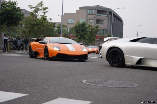 春吶超跑回程 趴趴造