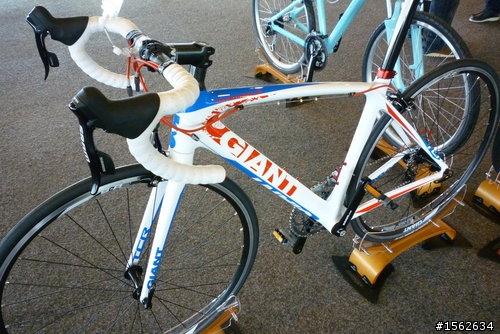 GIANT民國100年 TCR COMP 100 bike day