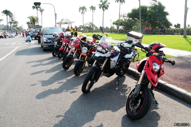 2011 AMD環花東自行車賽起跑照片