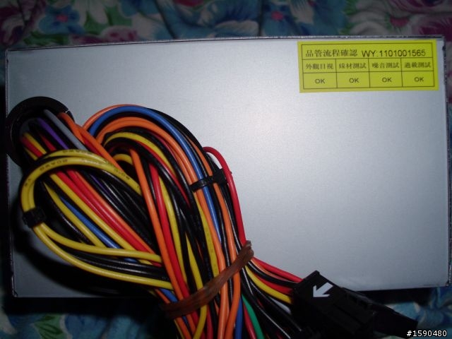 [更新]擬似買350w雜牌power跑3d06會藍屏?