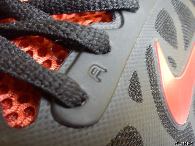 [開箱]NIKE AIR MAX+ 2011 & 真偽差別