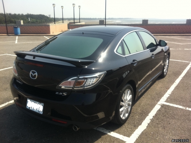 第一次在這邊分享簽新車的喜悅---MAZDA 6 2.5S(黑)